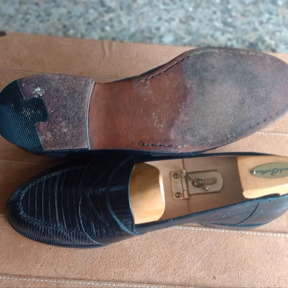 MAGNANNI MENS Black LizardSkin Slipon Penny Loafer Size 11M (94)